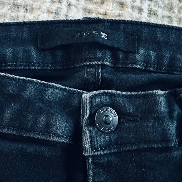 Joes Jeans black skinny with raw hem - Picture 2 of 4